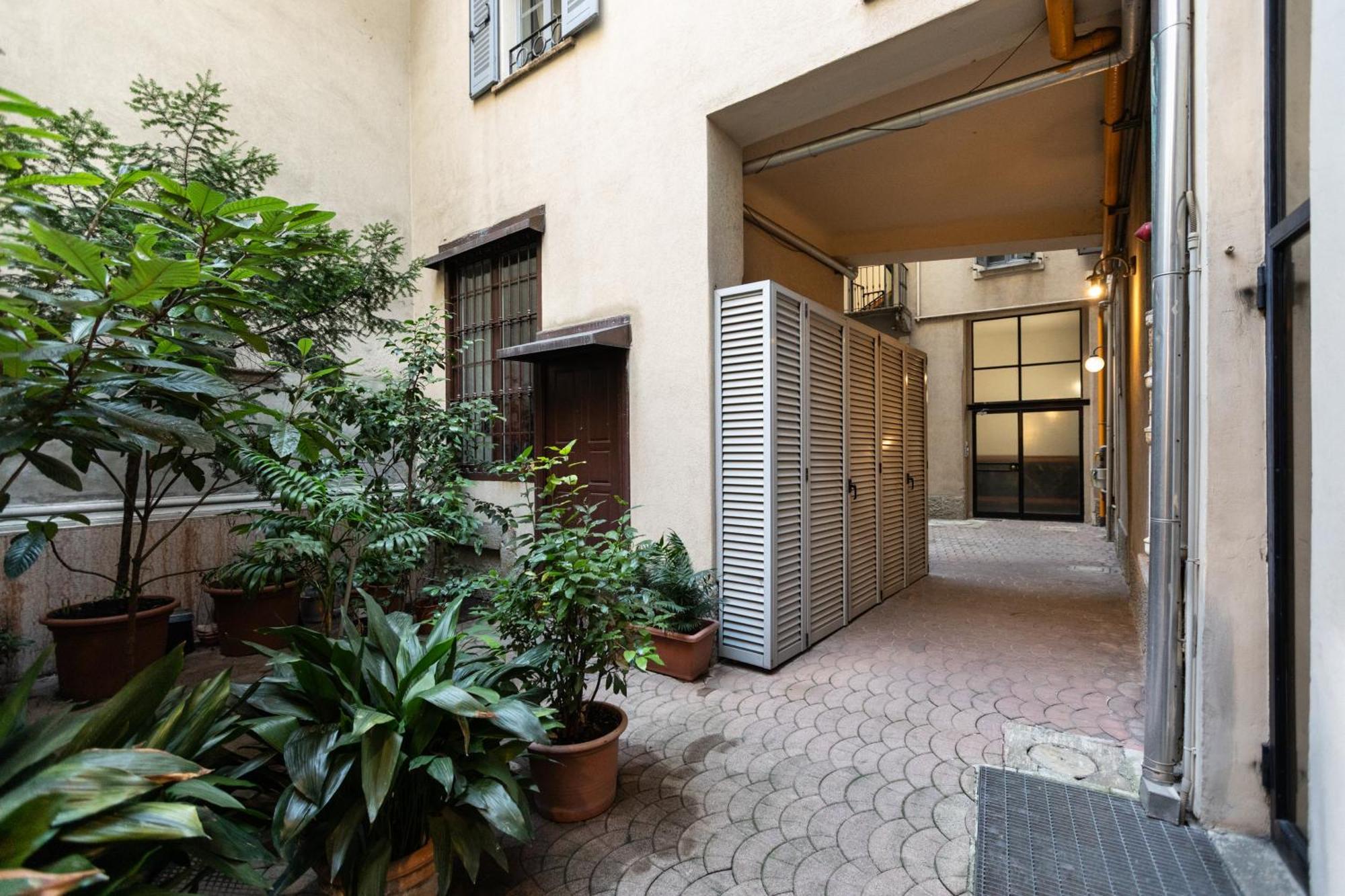 Magnoliaapartments - 5 Nirone Center Milan Luaran gambar